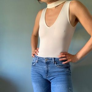 Sexy, cream body suit🌟